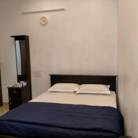Hotel The Ocean View Ullāl Exterior foto